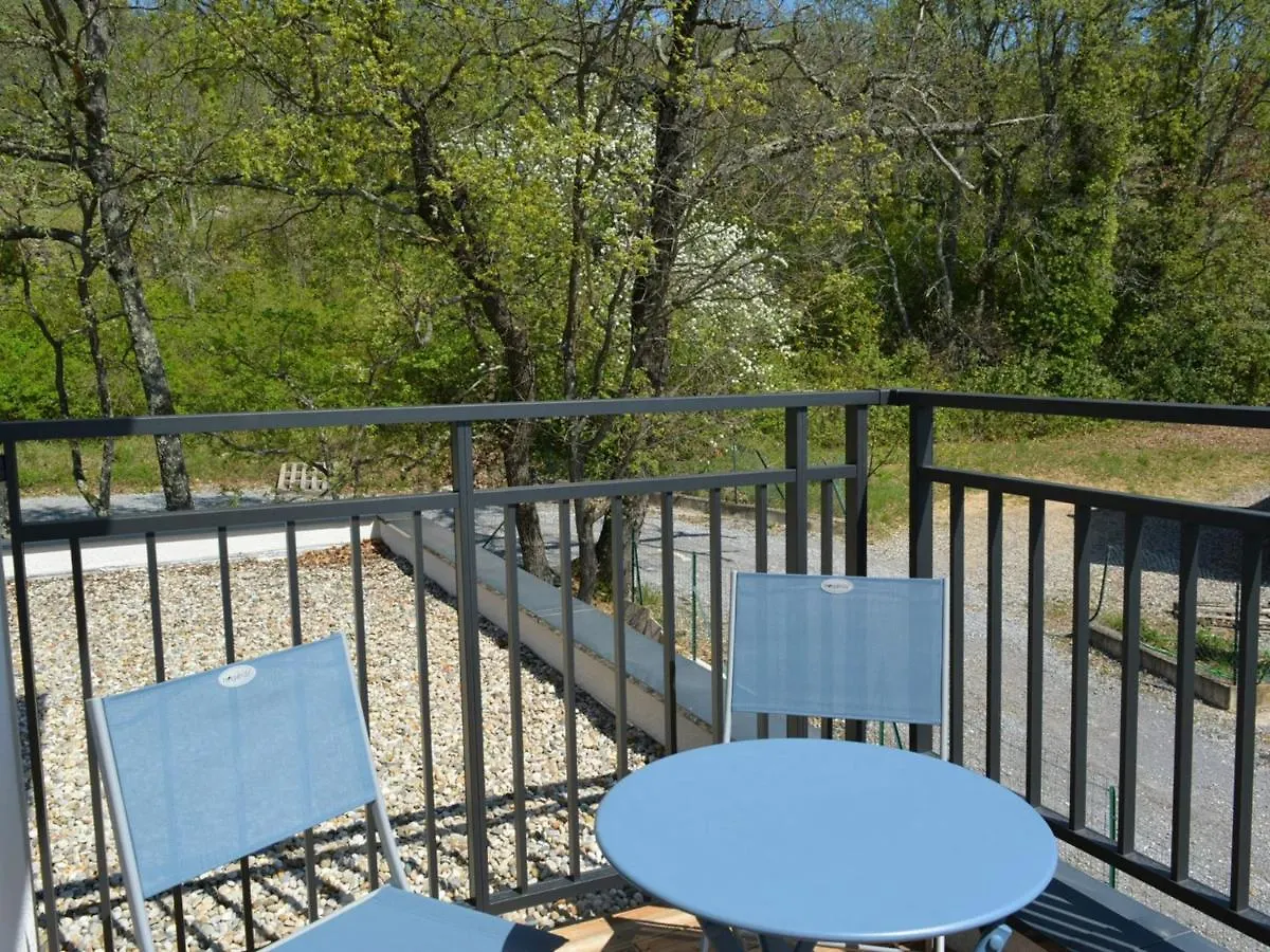 Holiday home Villa Climatisee 3 Chambres Avec Piscine Privee, Proche Centre-Ville De Ruoms - Fr-1-382-96